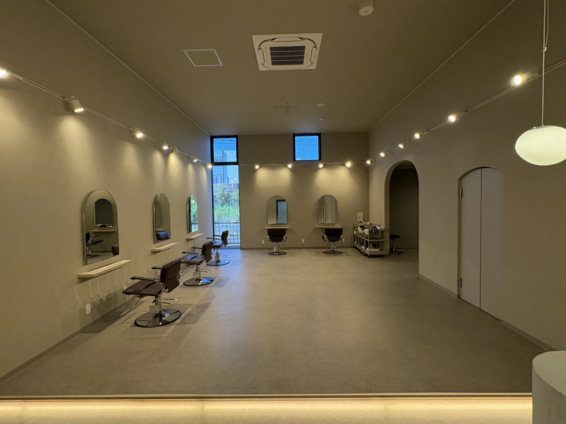 店舗施工　hair studio REMORE様